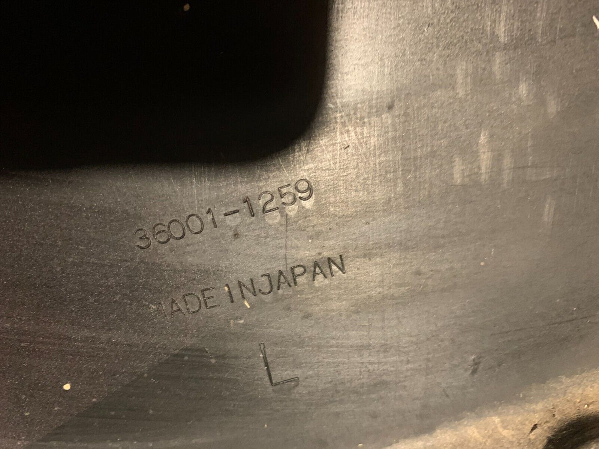1985 NINJA ZX900 GPZ Side Covers – Oshawa Cycle Salvage