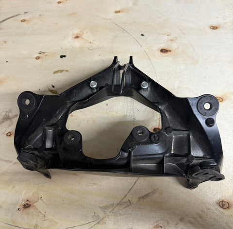 GSX-R Upper Fairing Bracket