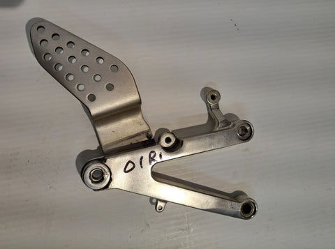 R1 Right Footpeg Bracket