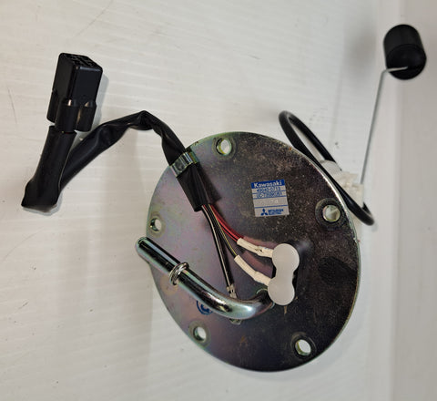 fuhchama Ninja 300 Fuel Pump – Oshawa Cycle Salvage