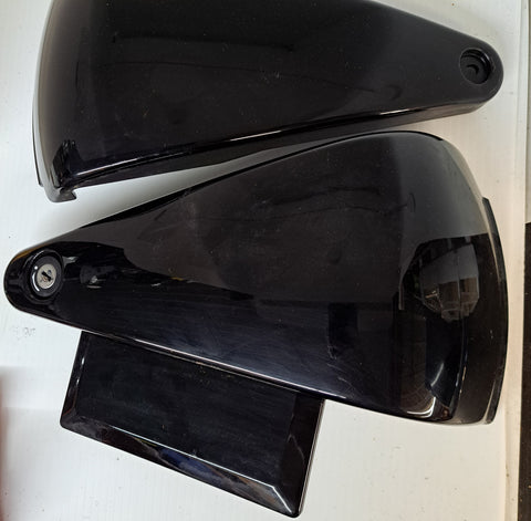 Vulcan 800 Side Covers