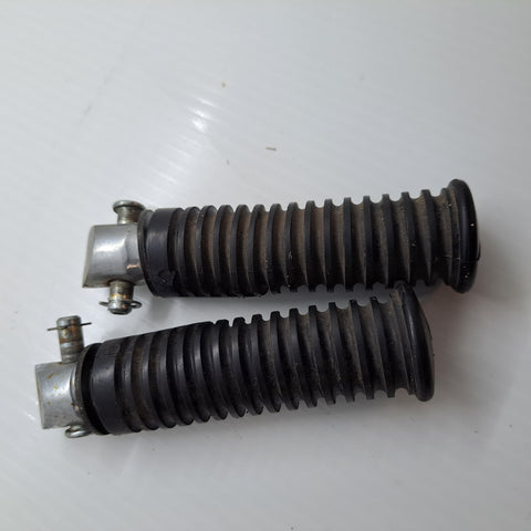 Vulcan 800 Rear Foot Pegs