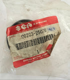 Suzuki Transmission Oil Seal 09283-25076
