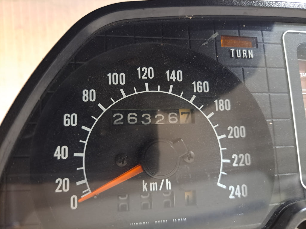 GPZ550 KZ550 Gauges, Speedo – Oshawa Cycle Salvage