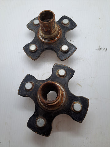 King Quad 450 Rear Wheel Hubs