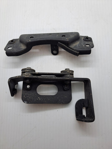 EX650R Ninja Gas Tank Bracket, Regulator Bracket