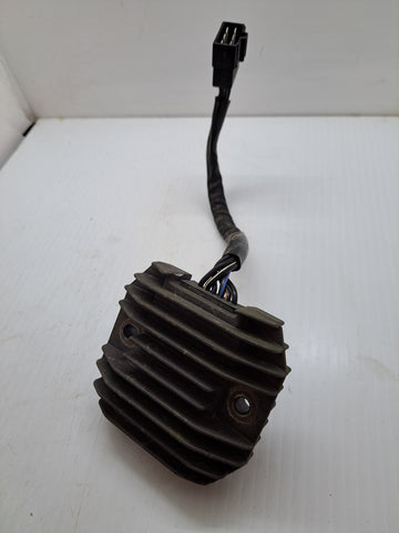 Vulcan 800, ZX-6R Voltage Regulator